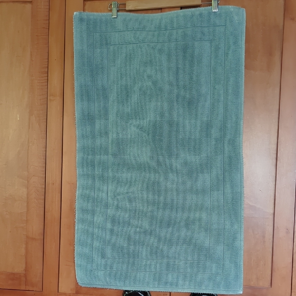 Nate Berkus Tranquil Teal Bath Mat